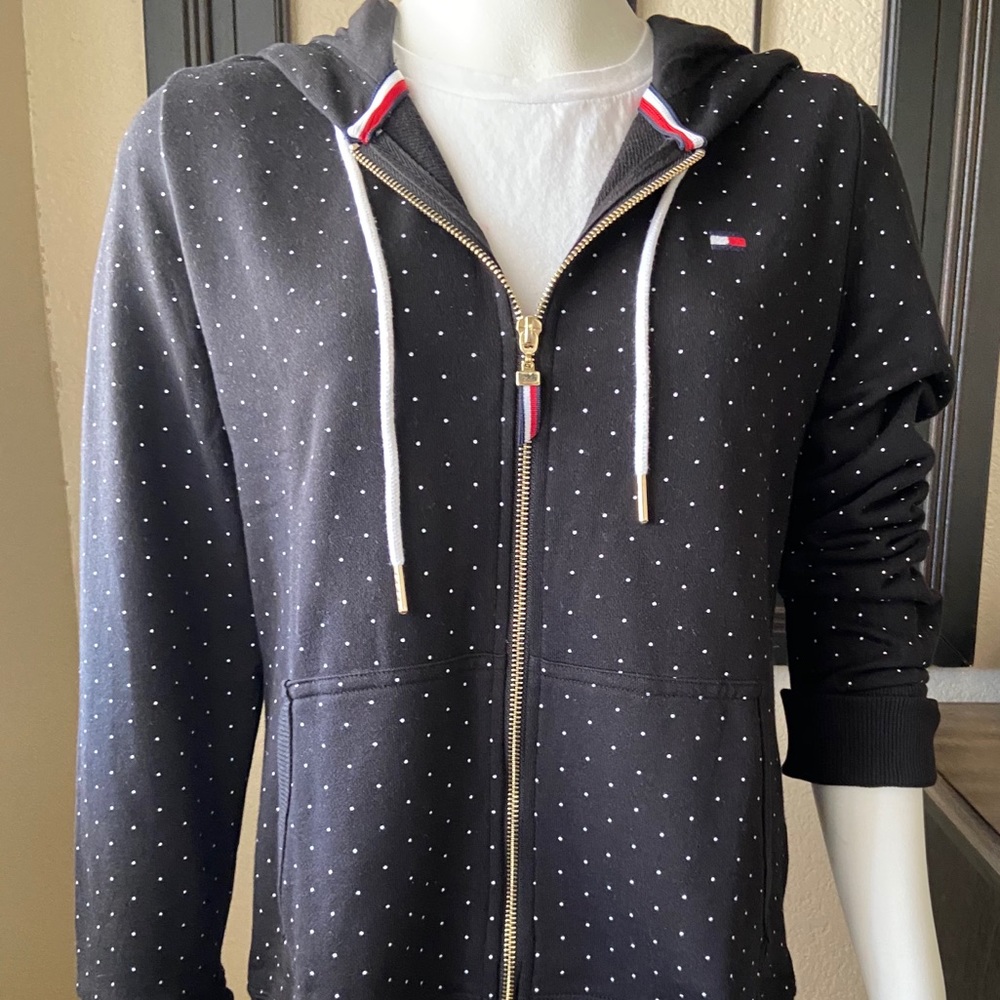 Tommy Hilfiger  sweater